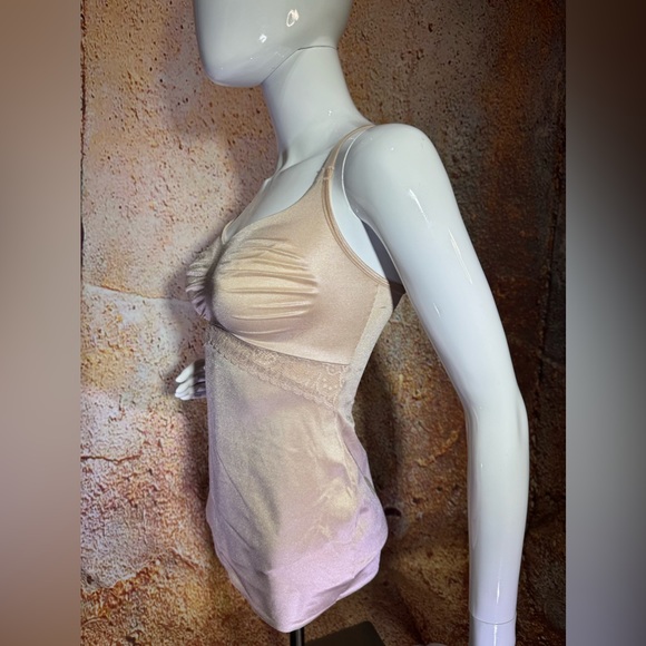Ruby Ribbon Shaping Tank NWOT - Picture 3 of 4